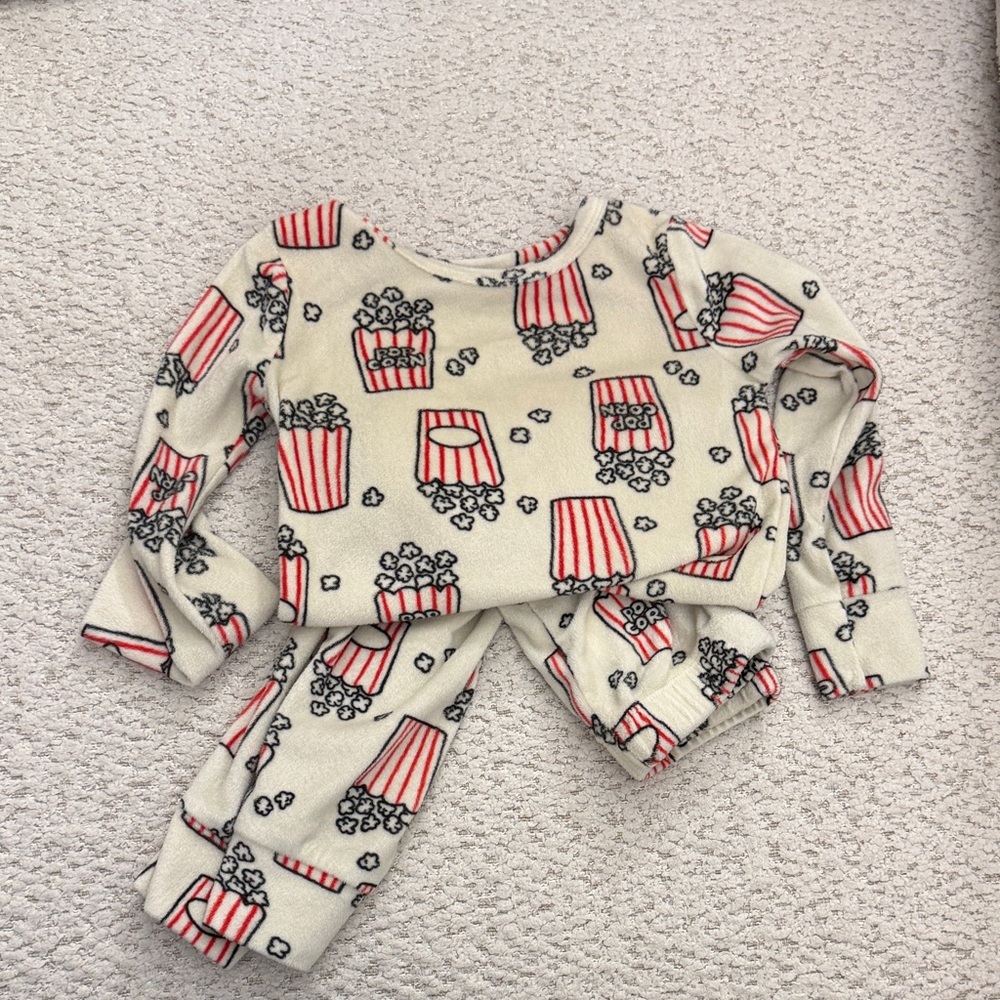 Cat & Jack Popcorn Print Pajama Set - Red and Black on Cream